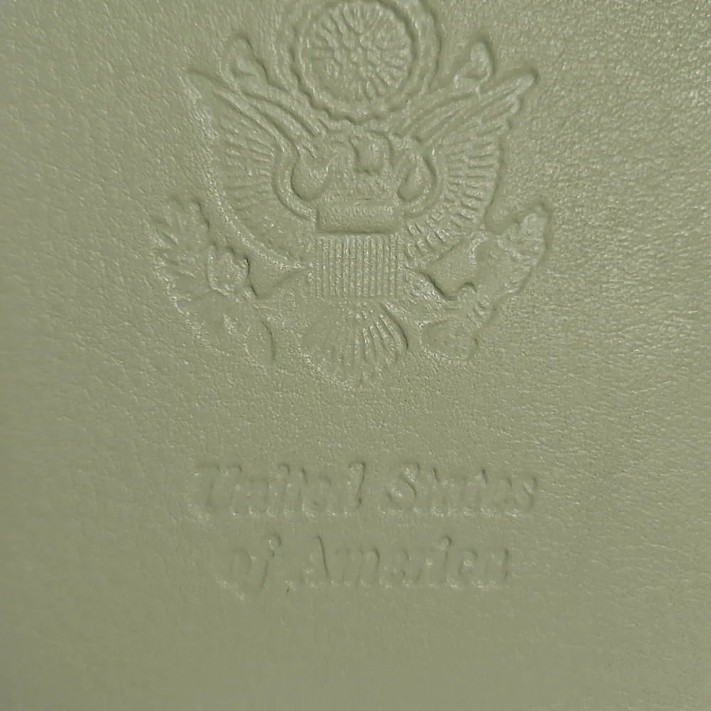 NWT mundi olive green genuine leather United States of America passport Cover